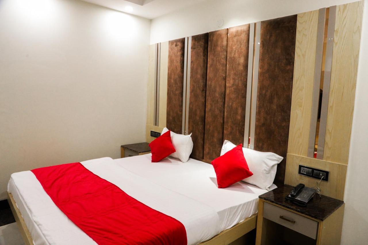 Hotel Vanson Villa - Near Connaught Place Neu-Delhi Exterior foto